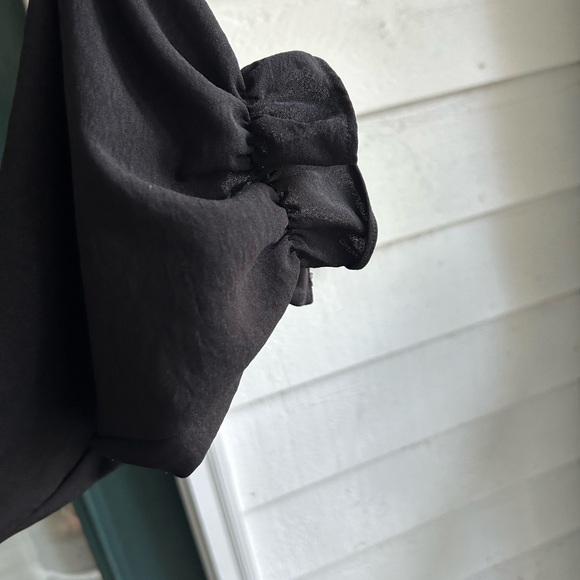 Jodifl black babydoll long sleeve dress size large 
(Necklace not included) - Picture 3 of 6